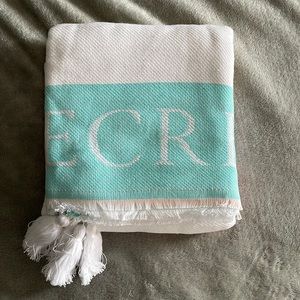 Victoria’s Secret beach towel or light blanket NWOT
